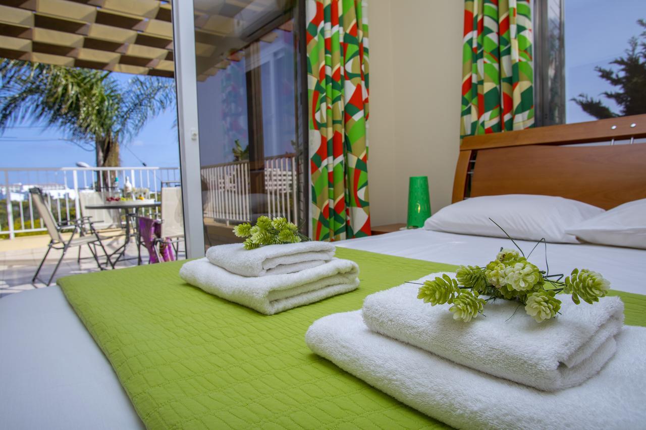 Ayia Napa Tropical Beach Villa Exterior foto